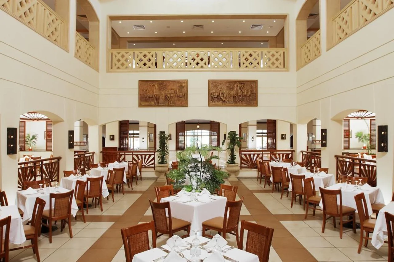 Discover the Ultimate Hospitality Experience at Sharm Grand Plaza